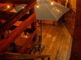 Kamazoztz Hostel and Travel