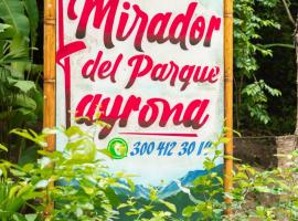 Mirador Dentro del Parque Tayrona, hotell i El Zaino