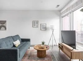 CozySuites I Trendy 1BR Bottleworks Indy #3