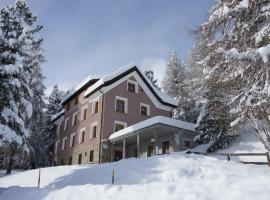 Hostel by Randolins, hostel v destinaci St. Moritz