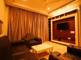 Golden Villa - duplex with private theater - A Golden Group Of Premium Home Stays - tirupati, guest house in Tirupati