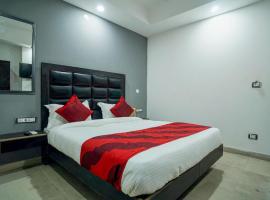 Hotel Pingla Residency - Pankha Road Dashrathpuri: Yeni Delhi'de bir yetişkin oteli