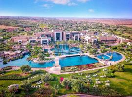 Fairmont Royal Palm Marrakech, hotel a Samanah Country Club golfpálya környékén Marrákesben