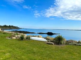 Captains Cove, guest house in Killowen