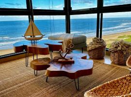 Depto FRENTE al MAR la mejor ubicación Parada 3 brava INIGUALABLE cochera gym sala de juegos parrilleros imperdible, hotel i Punta del Este