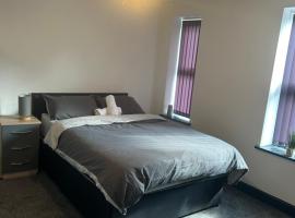 Tammys Lodge, hotel in Stoke on Trent