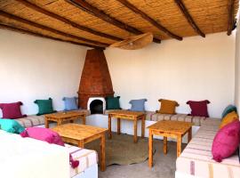House Of Omm, Bed & Breakfast in Sidi Kaouki
