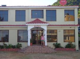 Paramount Hotel 40, hotel v destinaci Los Patos