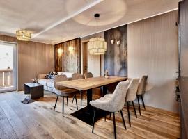 Deluxe Apartment Zugspitze Ehrwald mit Pool, Sauna, direkt am Golfplatz, hotel en Ehrwald