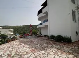 CAUSHI Apartments Ksamil