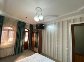 Boutique El Emir, hotel a prop de Samarkand Airport - SKD, a Samarcanda