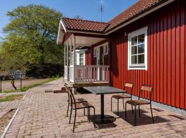 l&aring;ngstorp, chal&eacute; em H&ouml;&ouml;r