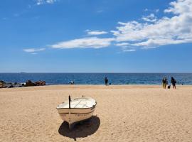 Hostal Caste, hotel di Lloret de Mar