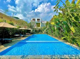Diva Lombok Resort، فندق في سينغيغي