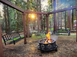 Sequoia Splendor, inside Kings Canyon NP by Visitors Center, family hotel in Wilsonia