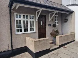Two bedroom character cottage