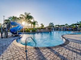 Beautiful Townhome just 8 miles from Disney โรงแรมในคิสซิมมี