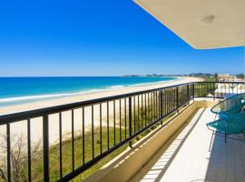 Pelican Sands Beach Resort, resor di Gold Coast