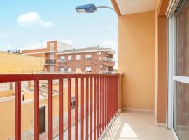 Pet Friendly Apartment In Mazarron With House A Mountain View, хотел в Мазарон