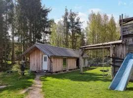 Stunning Home In Mellerud With Wifi