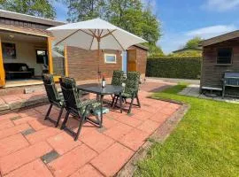 Pet Friendly Stacaravan In Tzummarum