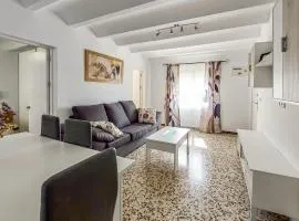 2 Bedroom Nice Apartment In Puerto Real