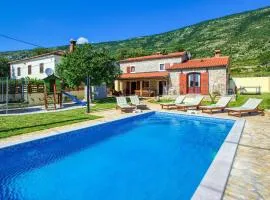 Villa Hana