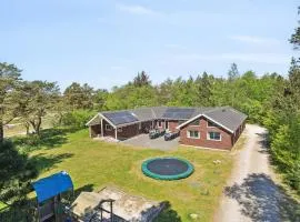 Holiday Home Tværvænget Blåvand