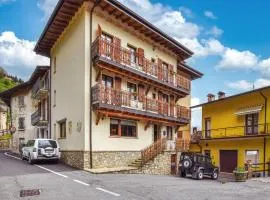 Awesome Apartment In Pezzoro