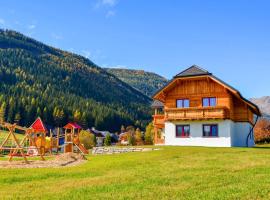 Ferienwohnung - Weißpriach, hotel v destinaci Weisspriach