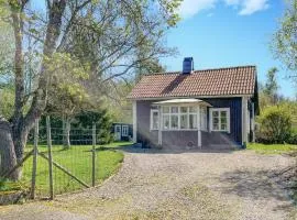 2 Bedroom Lovely Home In Liatorp