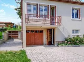 Amazing Home In Céaux-Dallègre