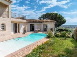 2 Bedroom Awesome Home In Les Issambres