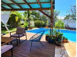 Ti case fleurie * Piscine * Jardin tropical