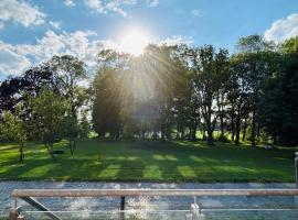 Gutshaus Wohnung 5, Hotel in Laschendorf