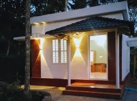 Mahogany by Exuberance Stays