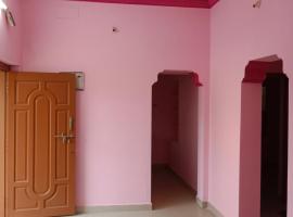 Sri arunachala shiva home stay 2, vakantiehuis in Tiruvannamalai