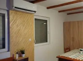 Vikend kuća Ada