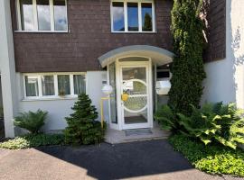 Garden Park Apartment, casa de campo em Interlaken