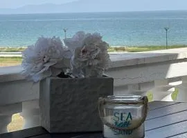 J&J Seaview Apartment