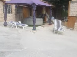 Paisible Chalet 5 personnes maxi en option 8 pers SPA