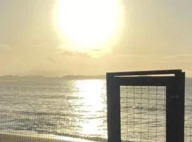 Casa à Beira-Mar próxima ao centro de Rio das Ostras