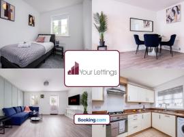 Whitby Townhouse By Your Lettings Short Lets & Serviced Accommodation Peterborough With Free WiFi, holiday home in Peterborough