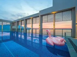 Luxurious Ocean View Suites in Altara Suites Building