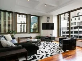 #603 Cartwright - The Nighthawk