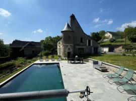 Meublé de charme dans manoir avec piscine en Touraine – hotel w mieście Fondettes