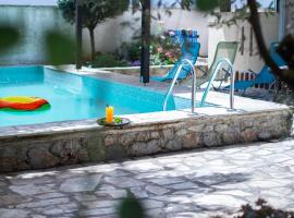 Villa SHU, serviced apartment in Krimovice