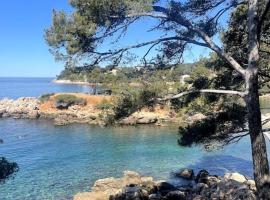 Appartement au cœur de Bandol、バンドールのホテル