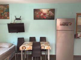 desert & sea ein boqek ים מדבר עין בוקק, hotel v destinaci Neve Zohar