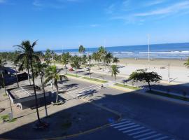 Apartamento em Peruibe beira mar: Peruíbe'de bir otel